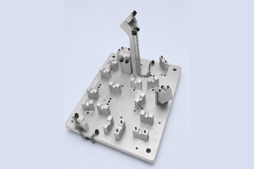 Metal Dies, Jigs And Fixtures_ (3)